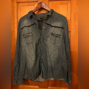 Jeans By Buffalo Jean Top with Lace Back Size XL